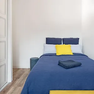 L Elegance Toulousaine Avec Garage France